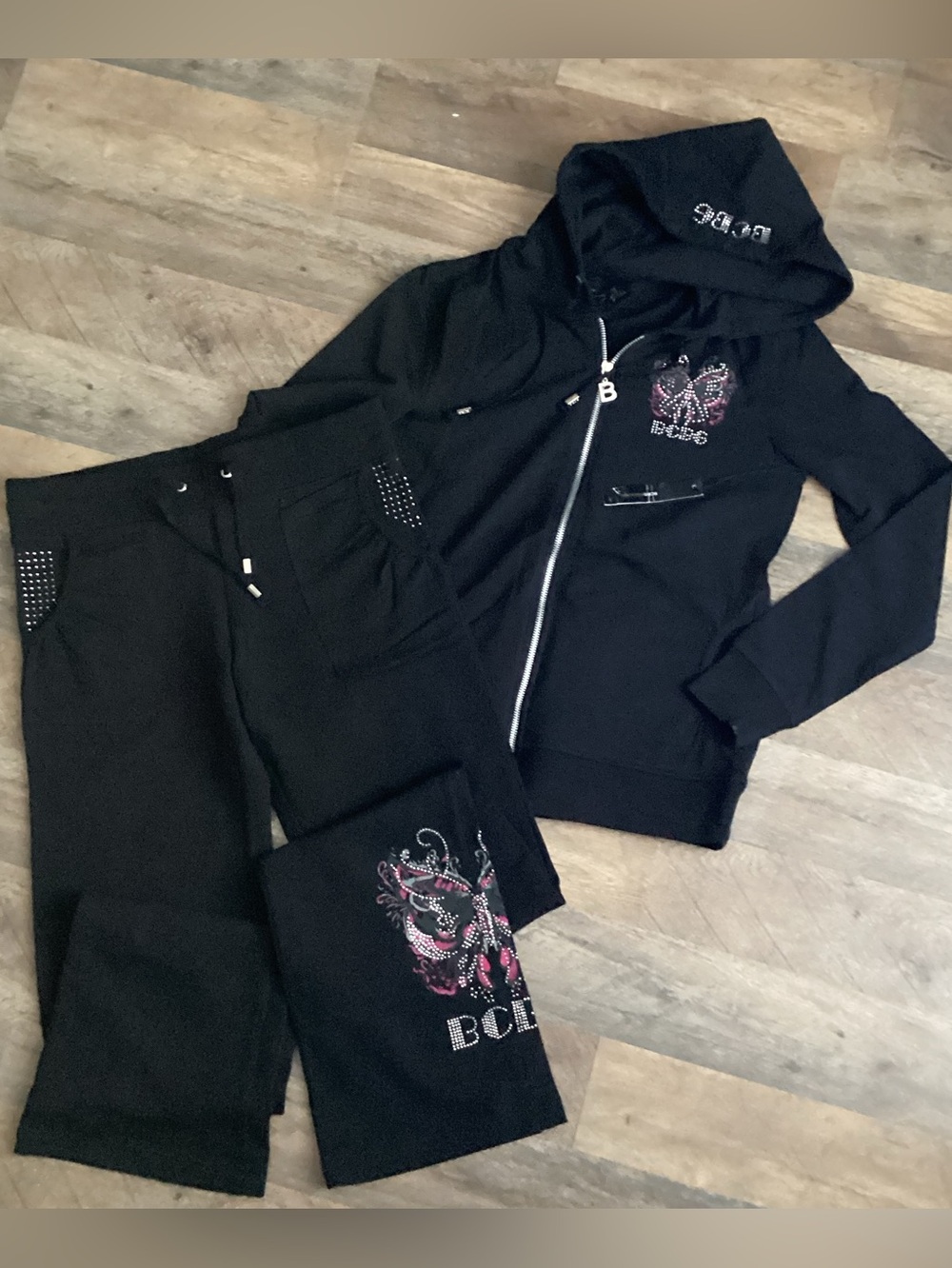 BCBGMaxAzria Black Rhinestone-Trim Hoodie Set